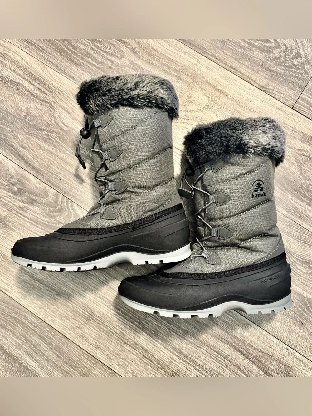 Kamik Women’s Gray and Black Insulated Winter Boots with Faux Fur Cuff brand new